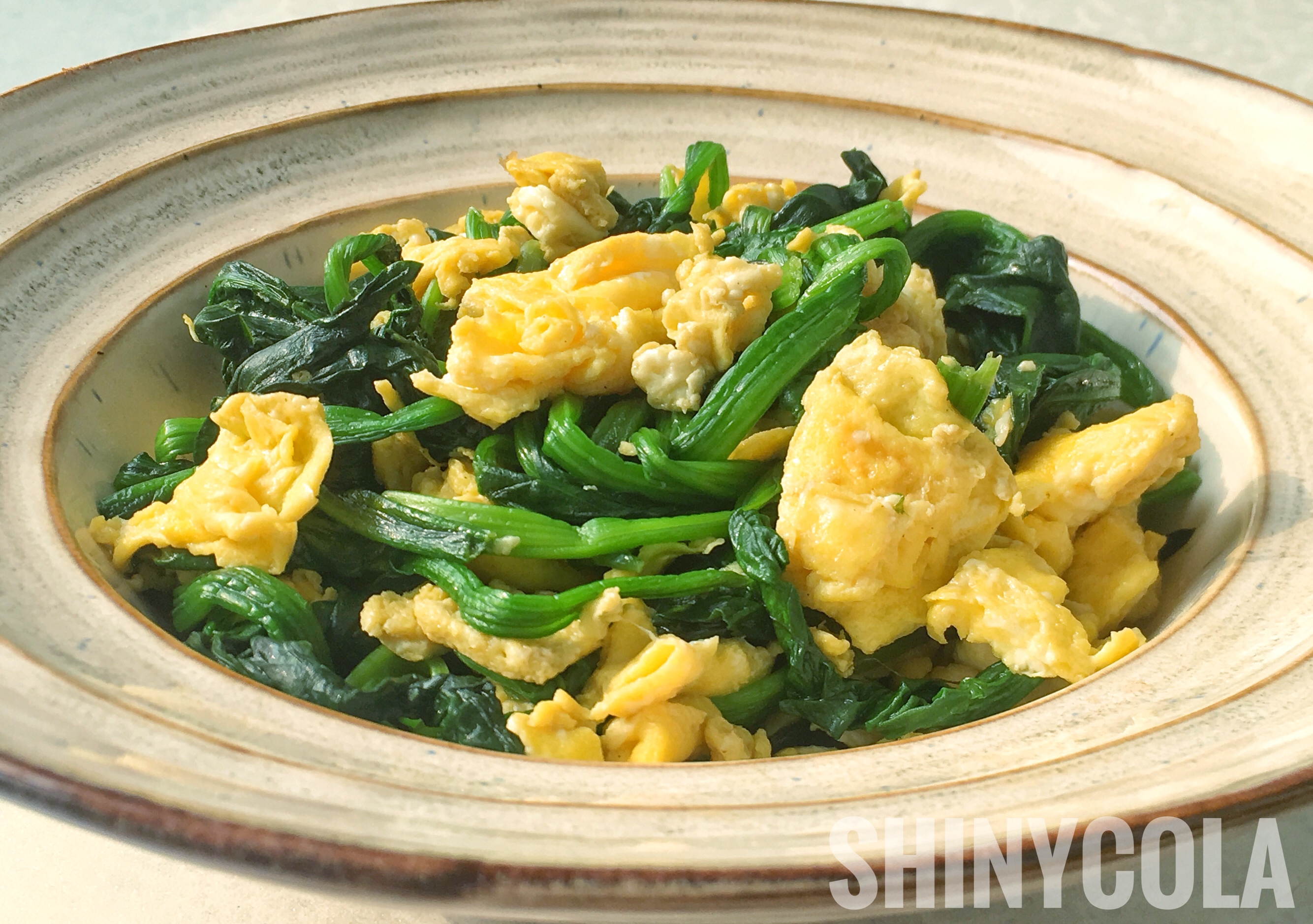 🌸菠菜炒鸡蛋😜简单好吃👍营养健康❗️的做法