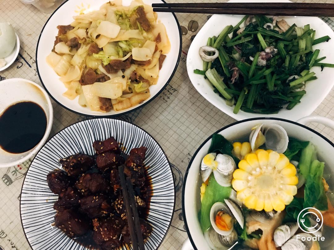 白菜牛肉炒年糕