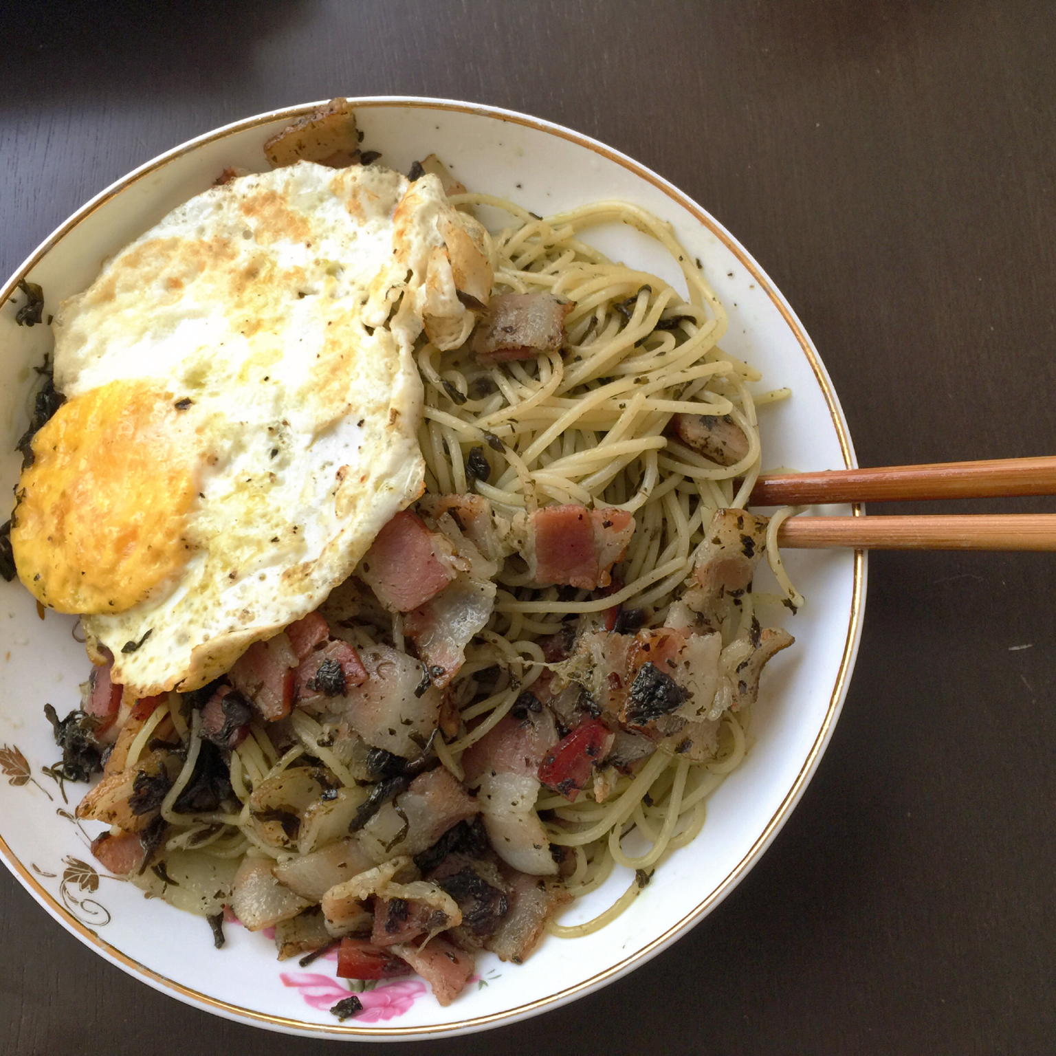 可能是最好吃系列--橄榄菜培根意面