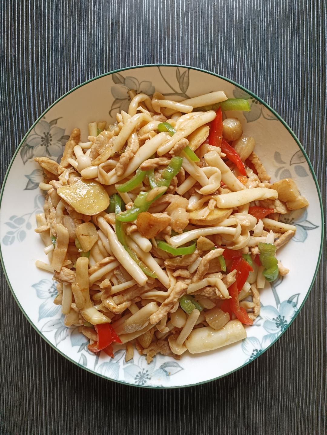 家常小炒‼️海鲜菇炒肉丝💯