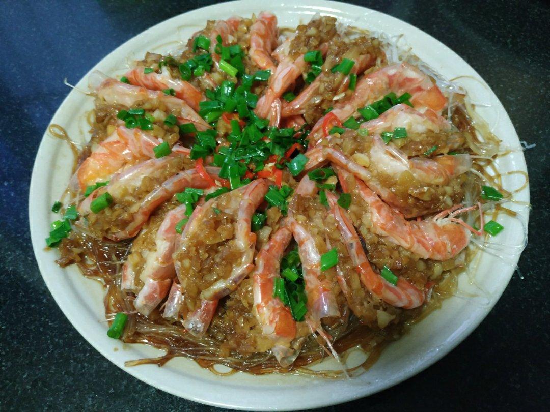 蒜蓉粉丝蒸大虾