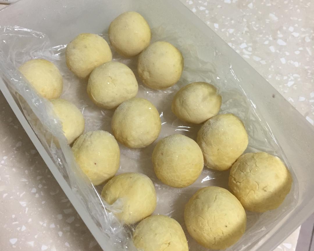 【绿豆蓉馅】-冰皮月饼