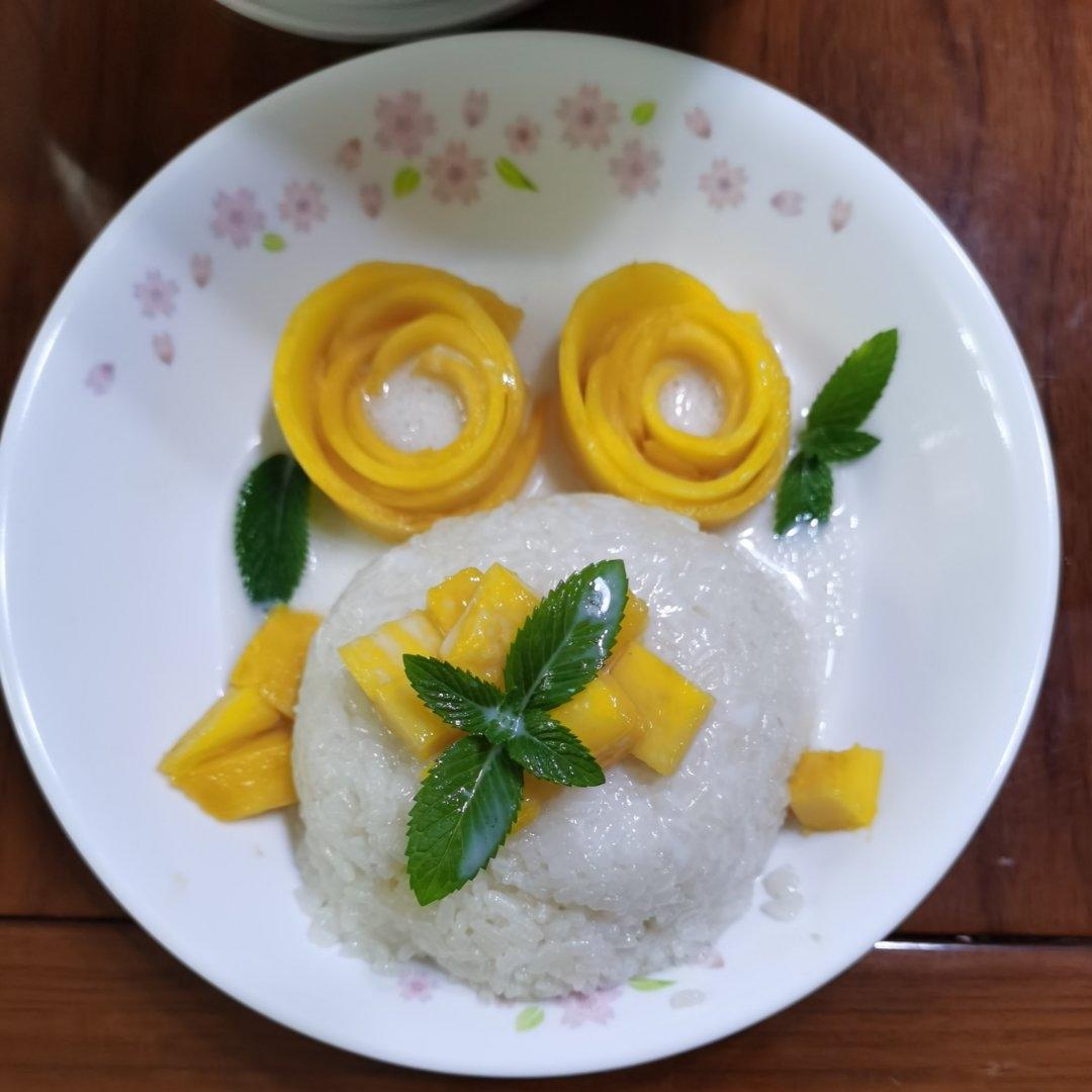 椰浆芒果糯米饭（附芒果玫瑰花做法）