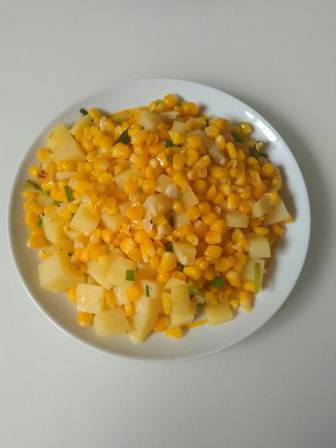 玉米土豆丁的做法
