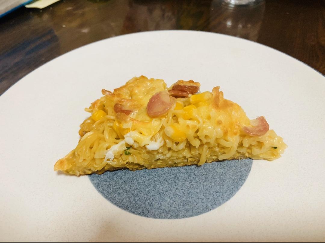 网红泡面披萨—拉丝版的做法