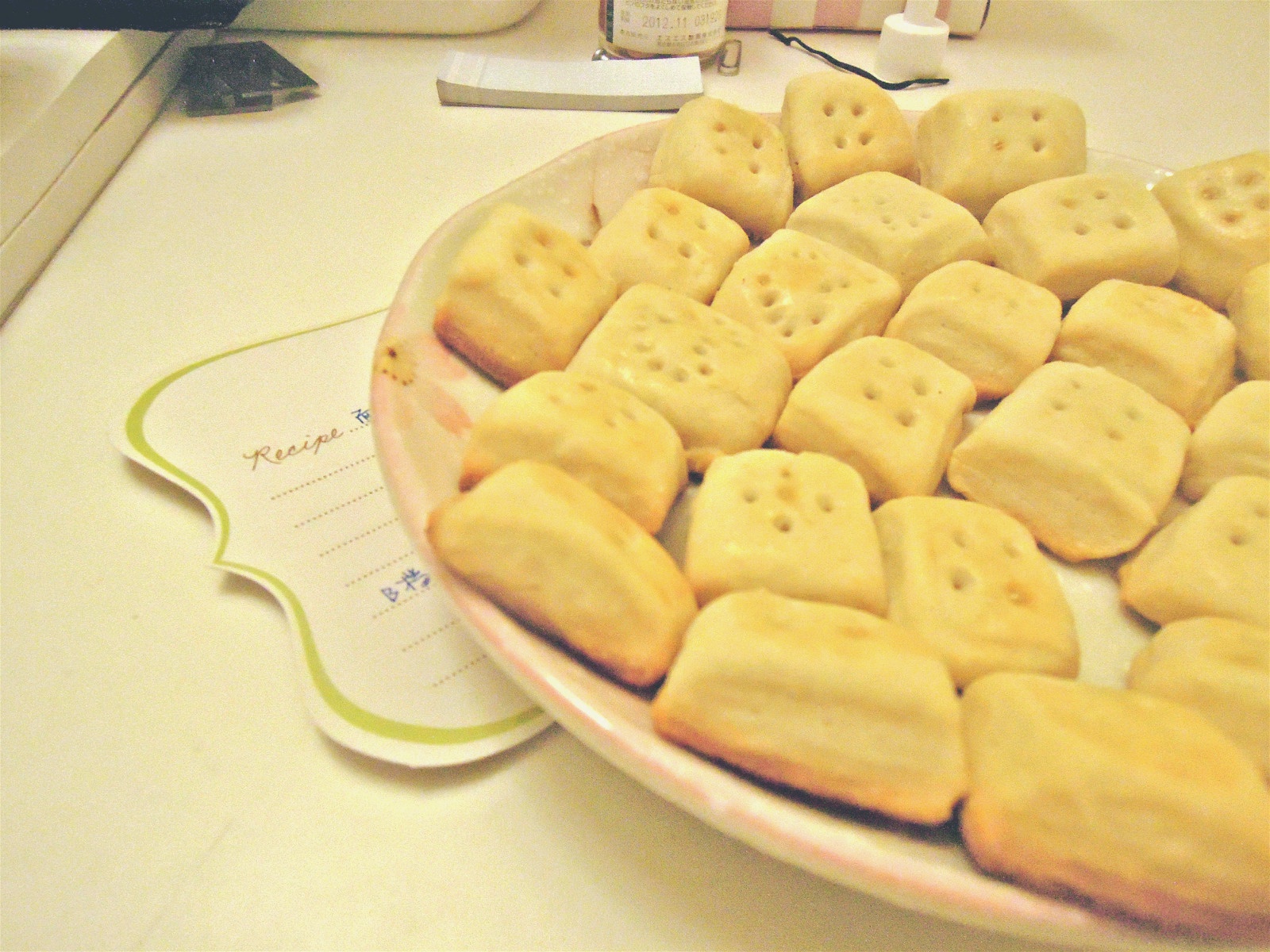 牛奶方块小饼干