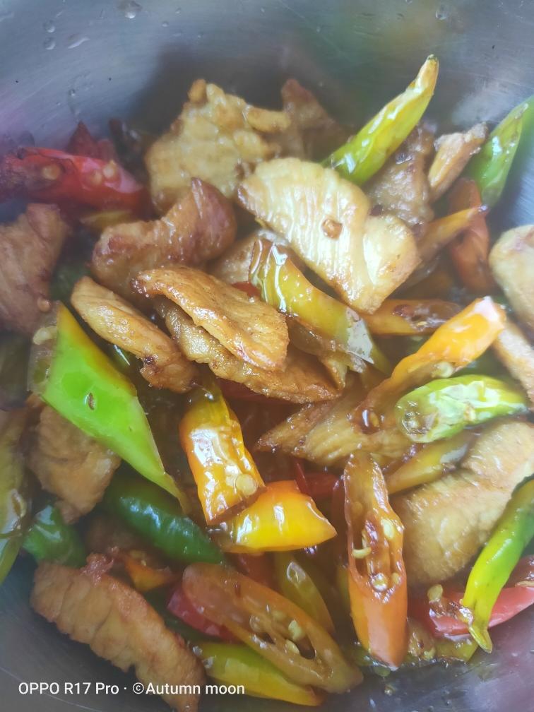 辣椒炒肉的做法