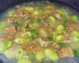 蚕豆肉片汤 | 解锁蚕豆新吃法的做法 步骤5