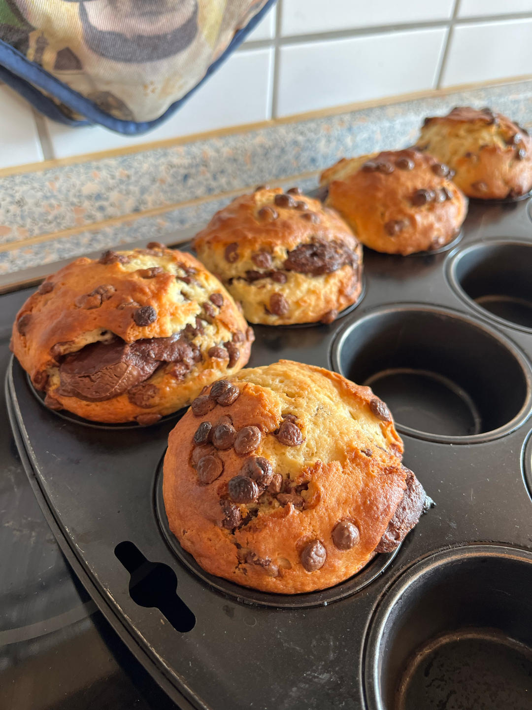 Chocolate chip muffins