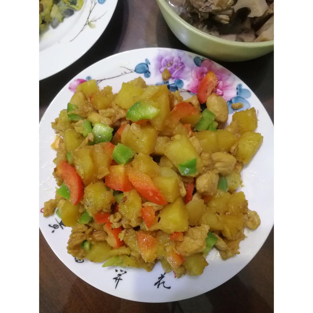 土豆炖鸡块