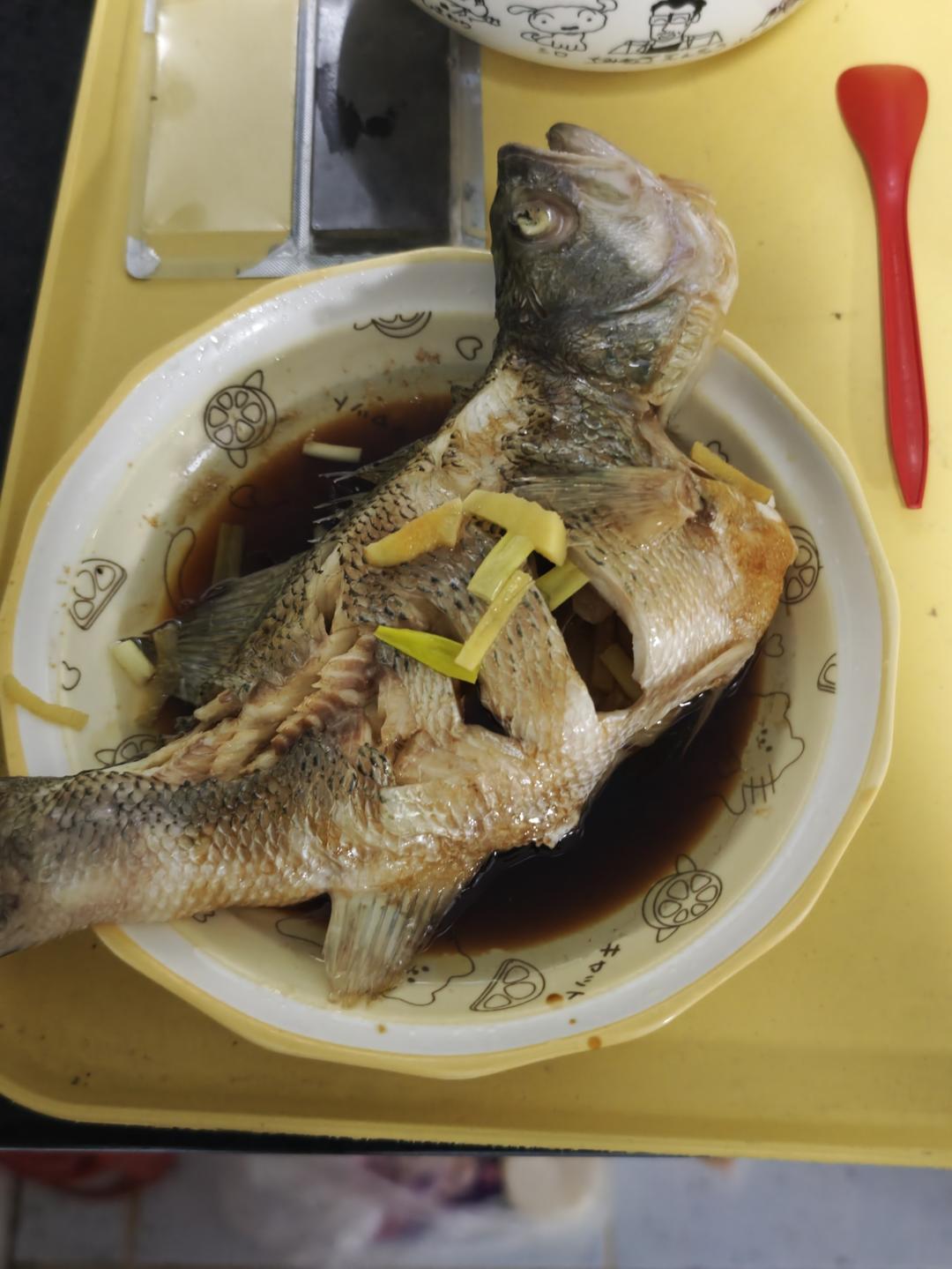 清蒸鲈鱼