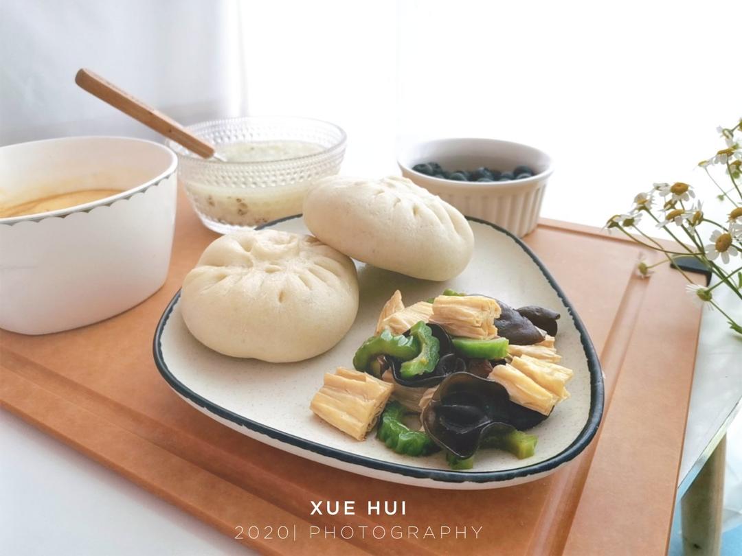 梅干菜肉包