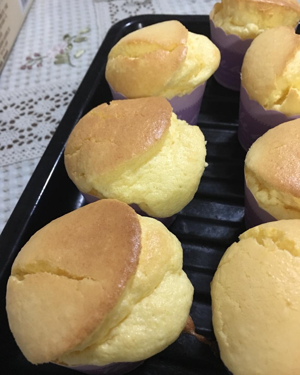 夜丛兰做的消耗淡奶油之作——淡奶油小蛋糕