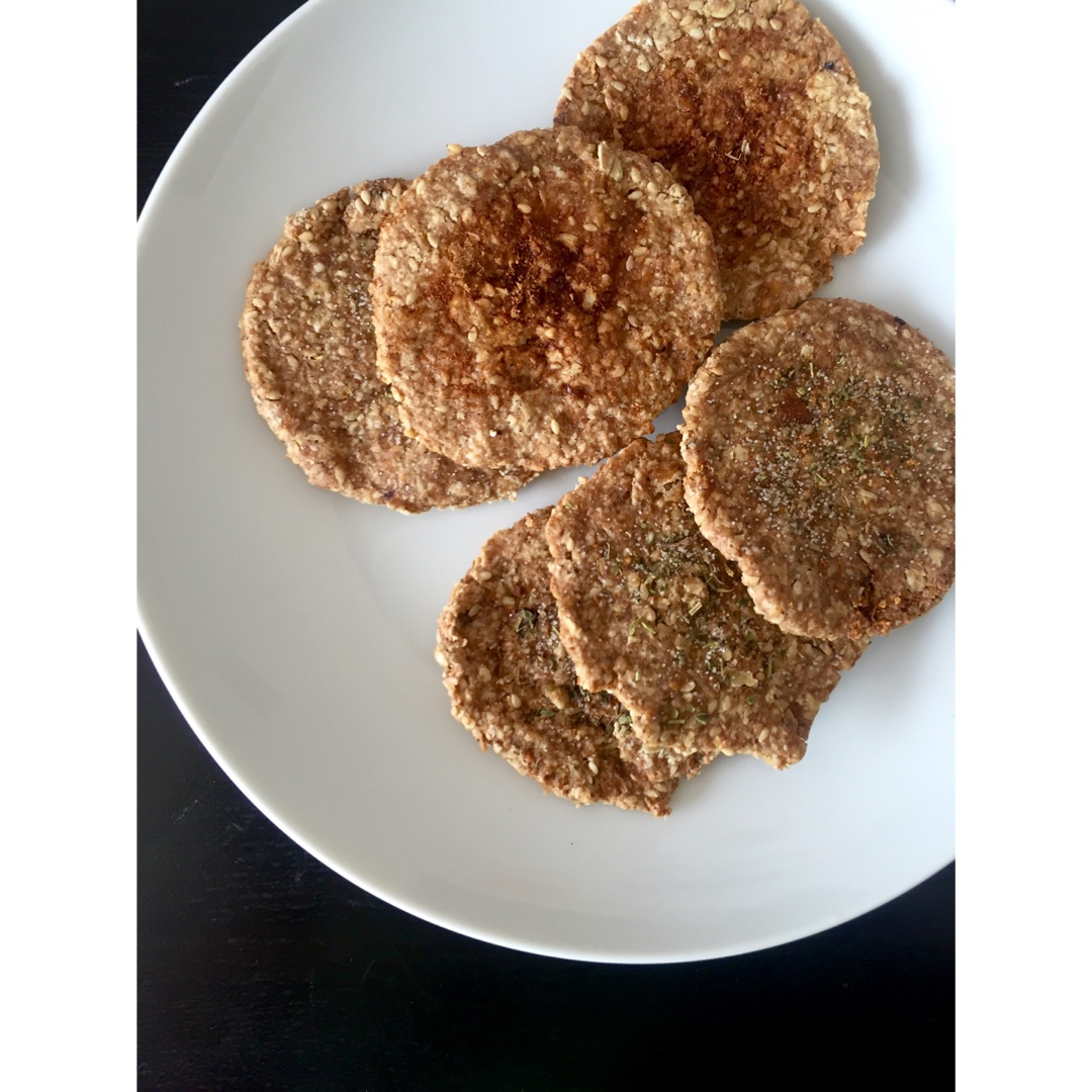 【健康零食】全麦芝麻饼干