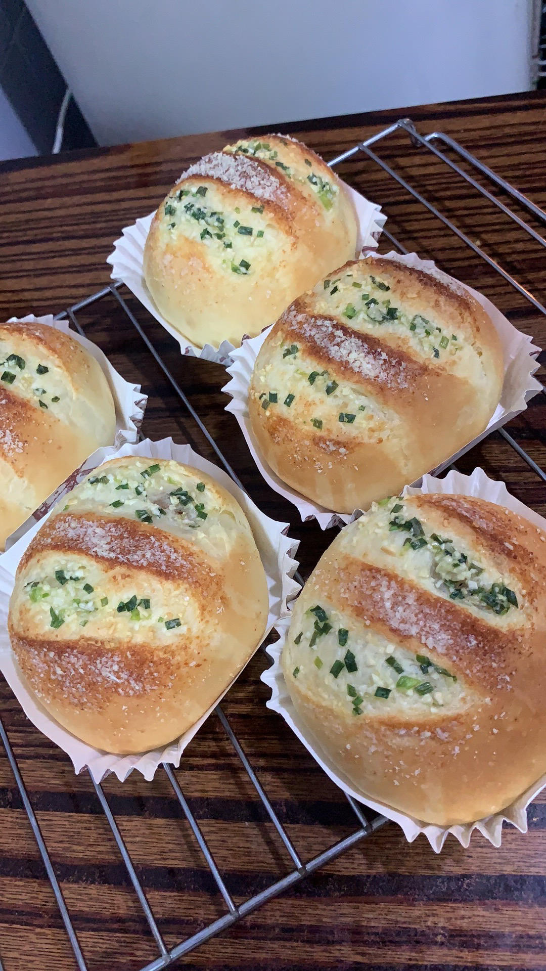 蒜香肉松小炸弹面包（烫种）
