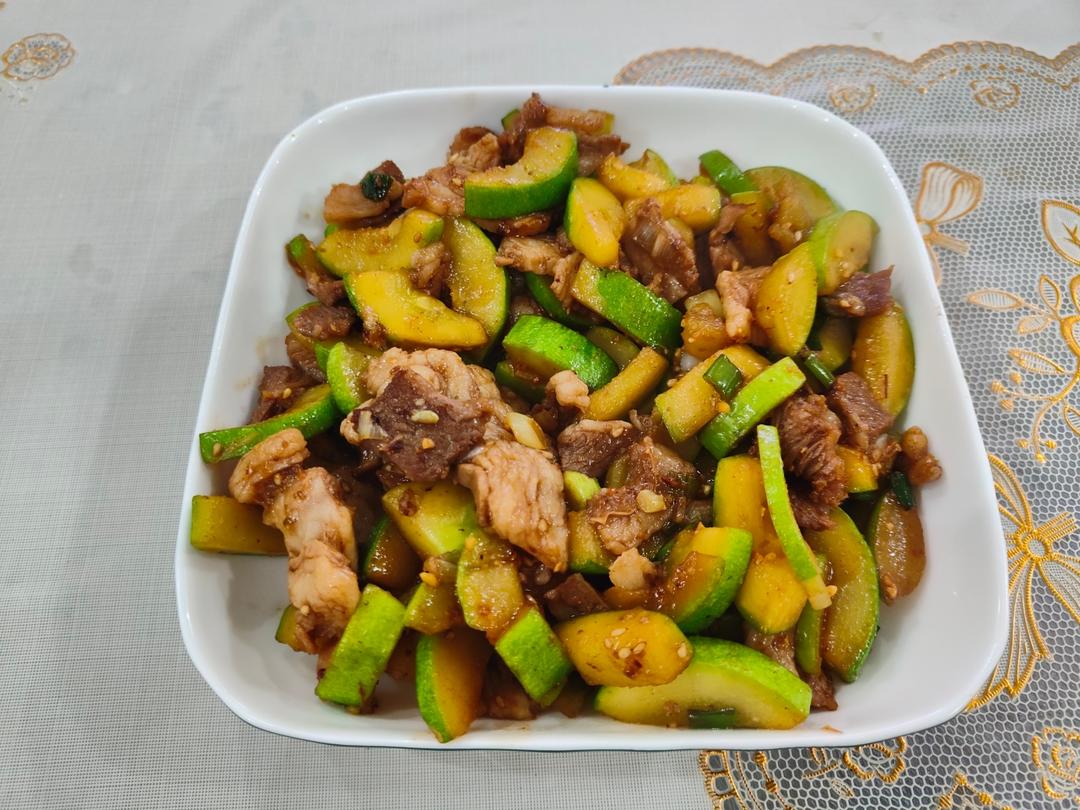 西葫芦炒羊肉