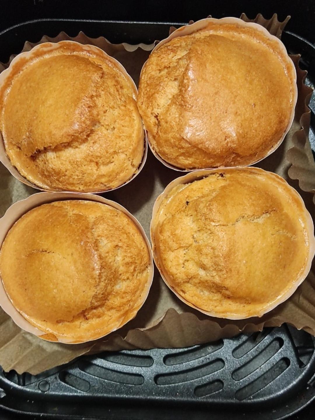 纸杯蛋糕 8寸戚风蛋糕的量