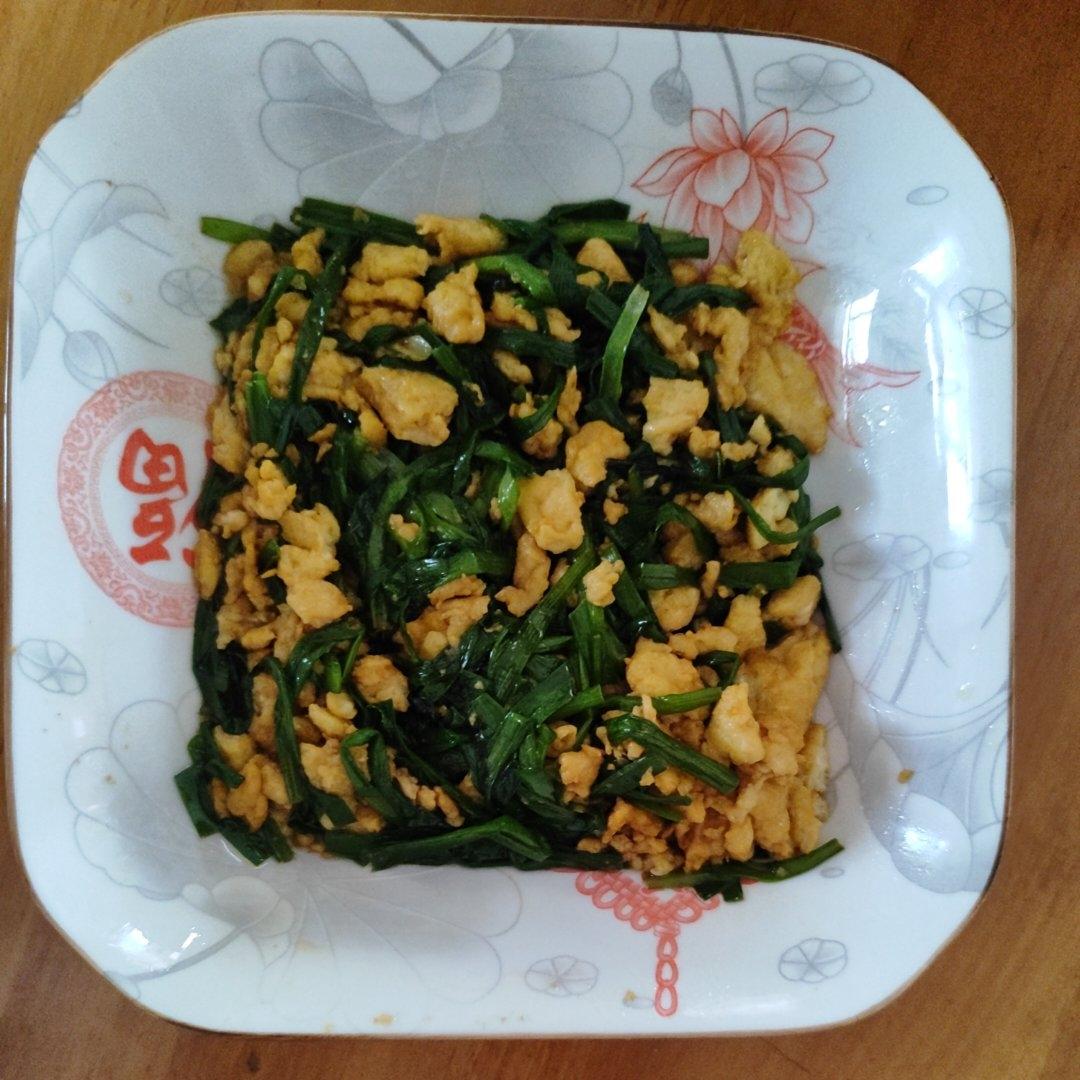 韭菜炒鸡蛋——三分钟快手下饭菜 掌握火候的秘诀