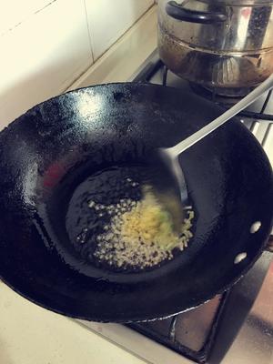 外婆私房大闸蟹蟹糊汤的做法 步骤2