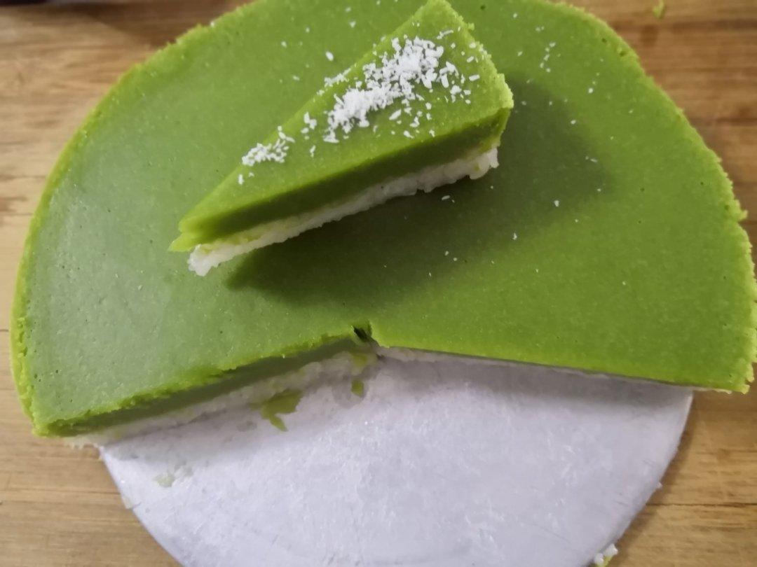 新山kaki做的香兰糯米糕 (kuih seri muka)
