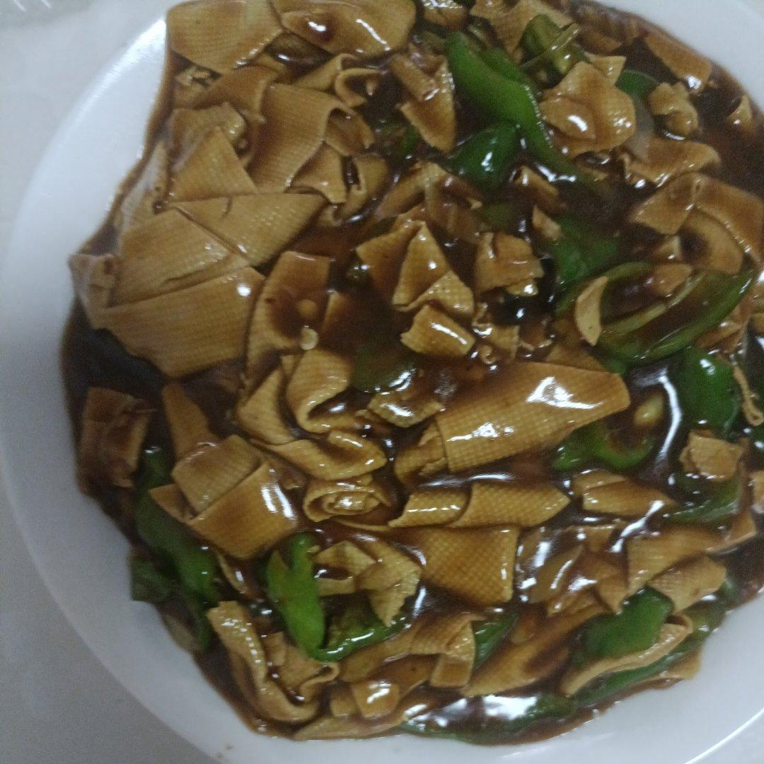 尖椒炒干豆腐