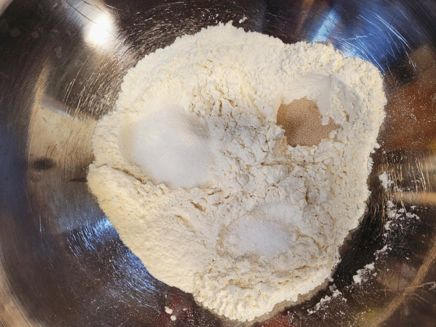 纯奶手撕吐司的做法 步骤1