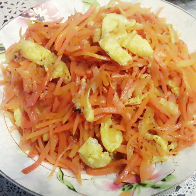 胡萝卜炒鸡蛋
