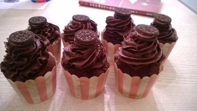 巧克力杯子蛋糕