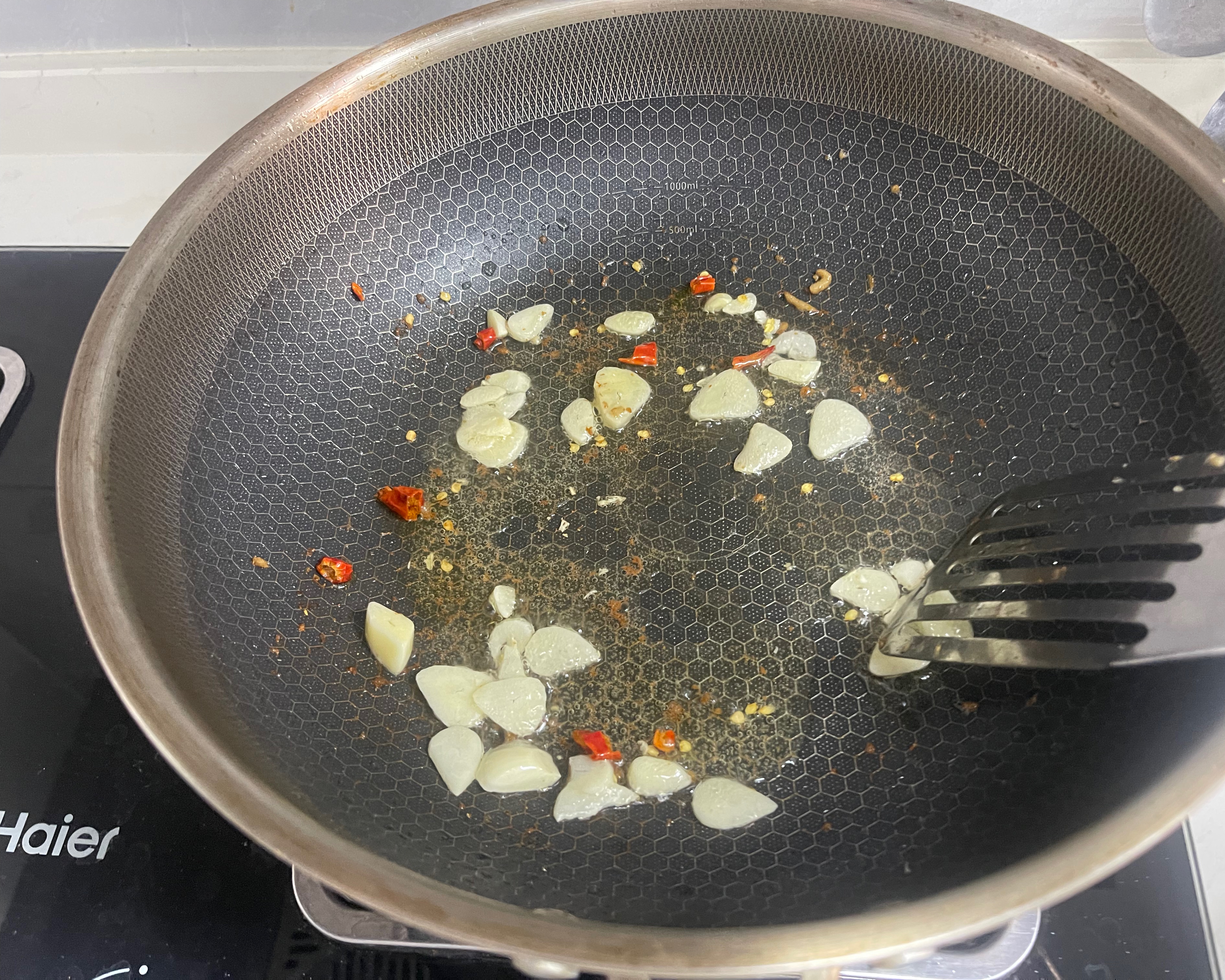 青椒肉丝炒揪片的做法 步骤4