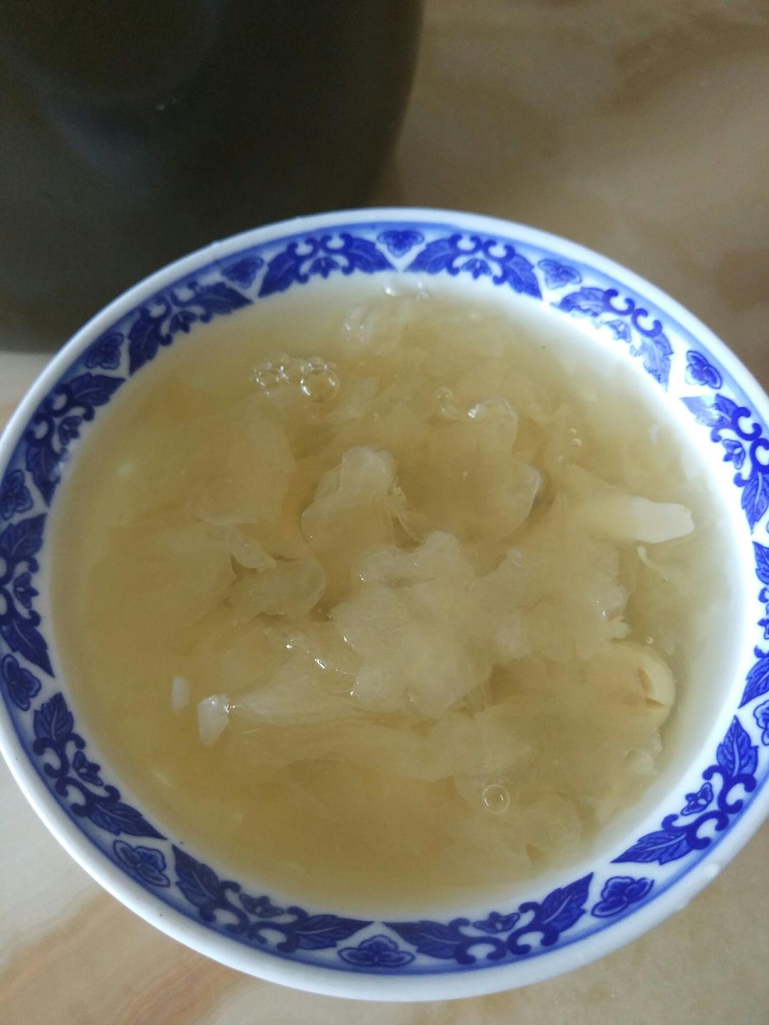 银耳百合莲子羹