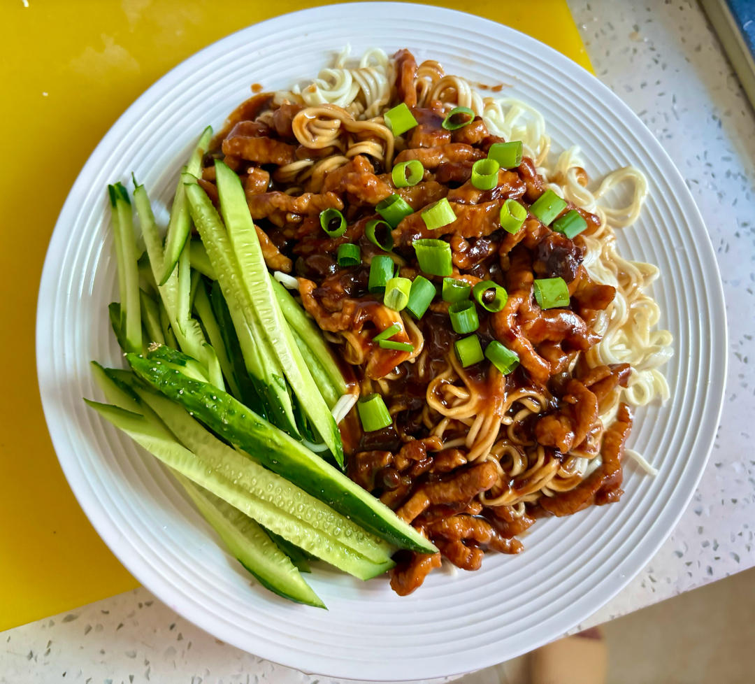 肉酱面