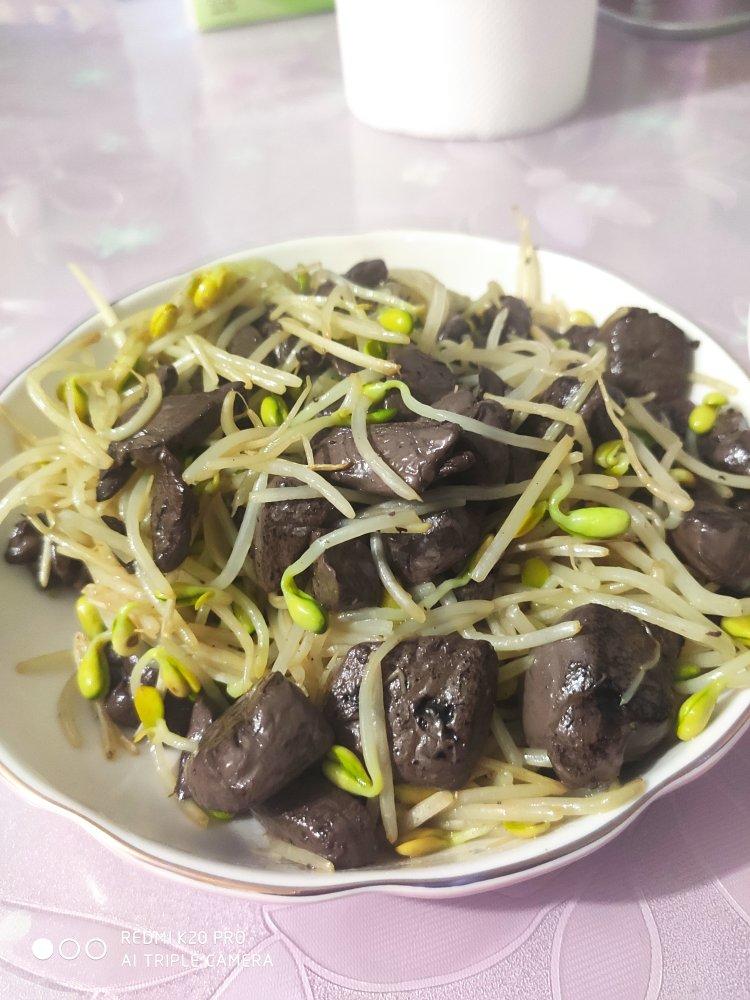 猪血炒豆芽