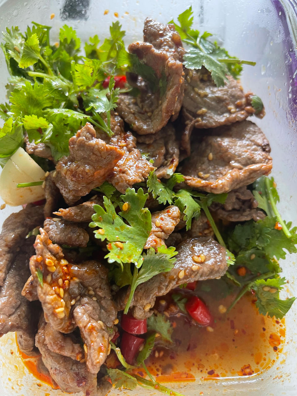 搅拌搅拌鲜嫩香滑！太绝了～雪碧香菜拌牛肉