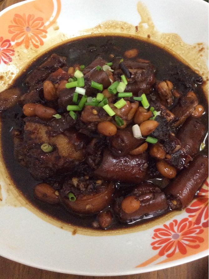 红烧猪尾巴【无油。微辣。