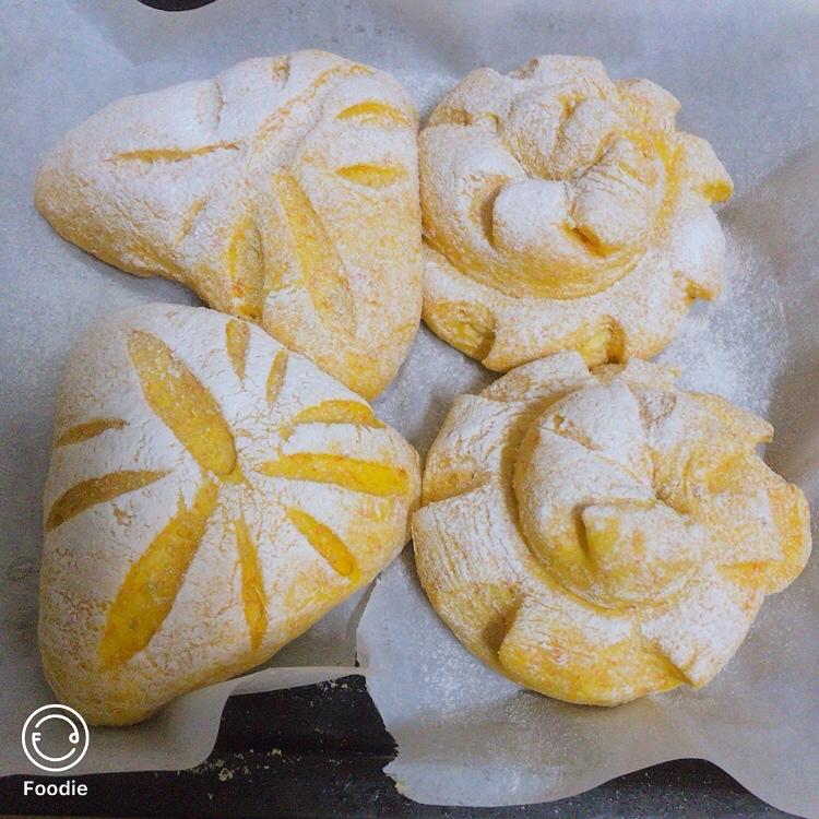 火龙果乳酪软欧