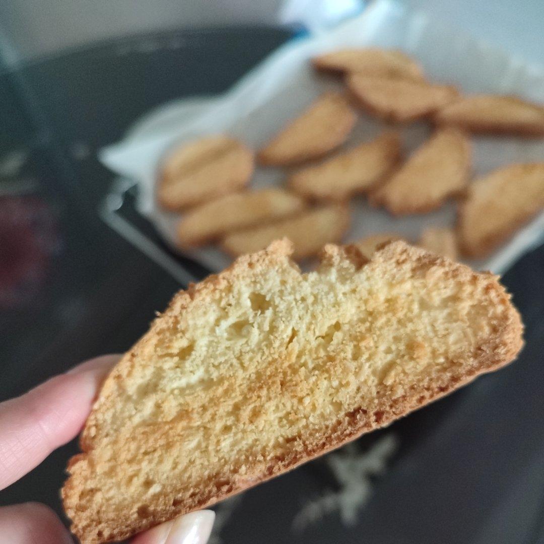 脆脆的蛋糕片，休闲可口又低脂！