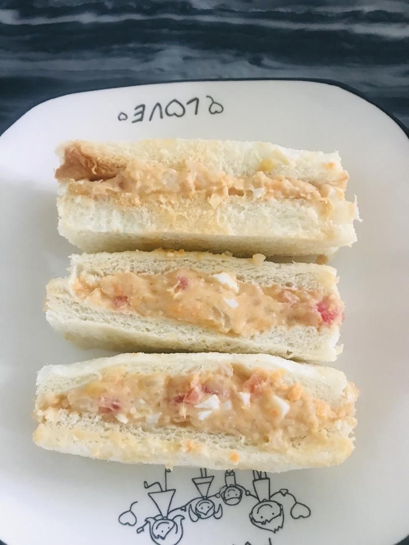 土豆泥沙拉三明治