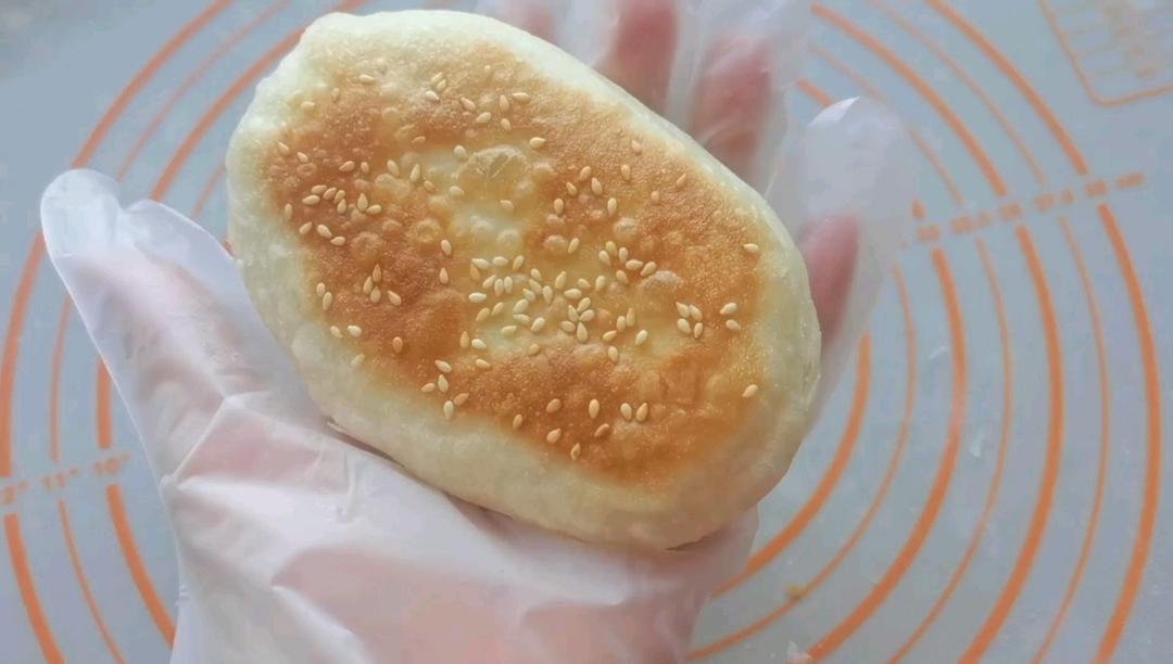 外酥里软 层次分明的发面油酥小糖饼的做法 步骤17