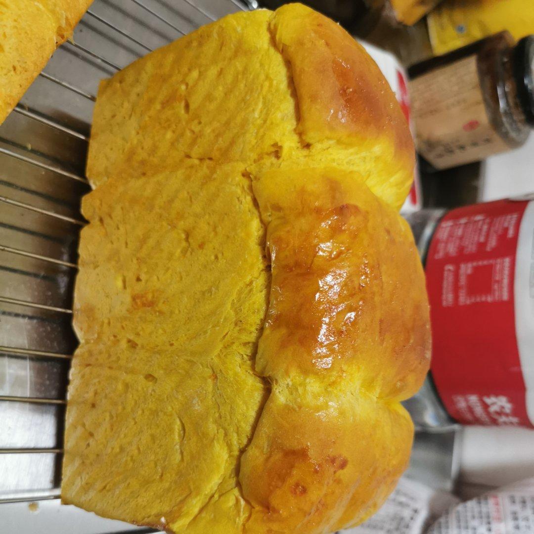 双倍美味南瓜吐司（双重南瓜，美味加倍）