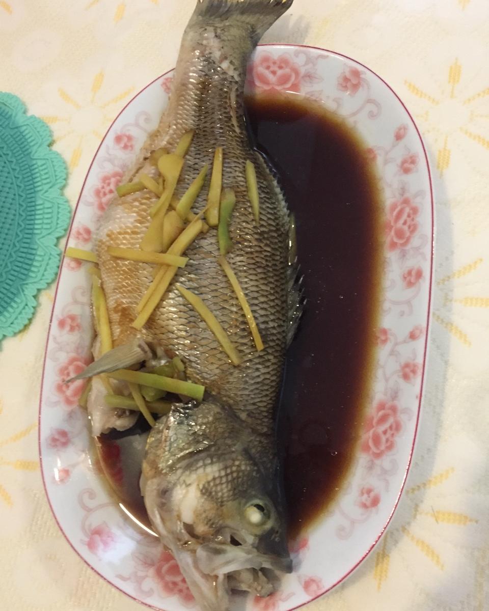 清蒸鲈鱼