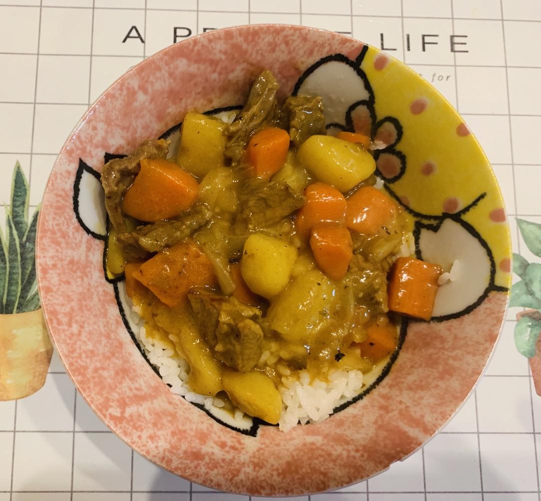 【简单易做】土豆牛肉咖喱饭