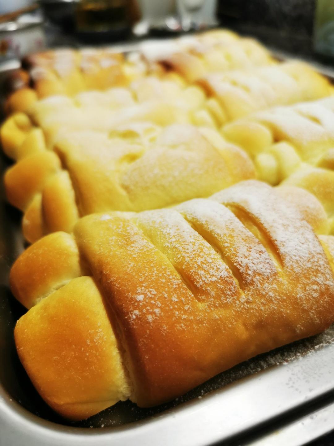 软到不知所措的牛奶卷