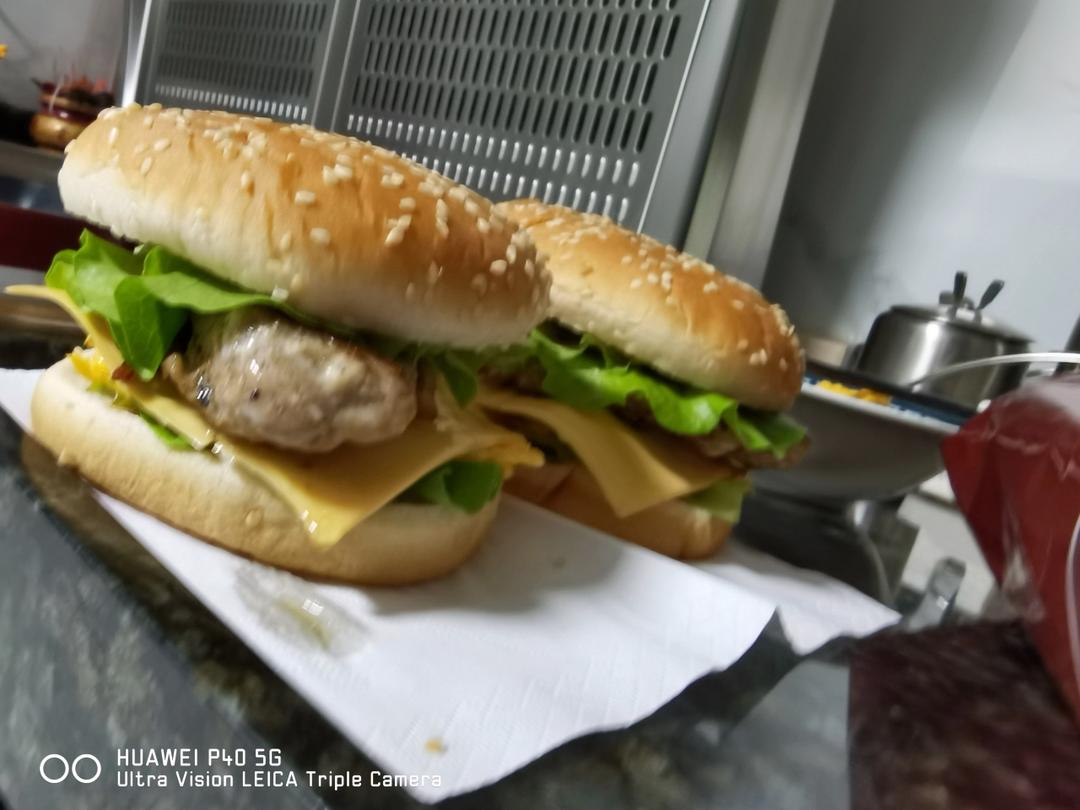 记忆里的汉堡包🍔