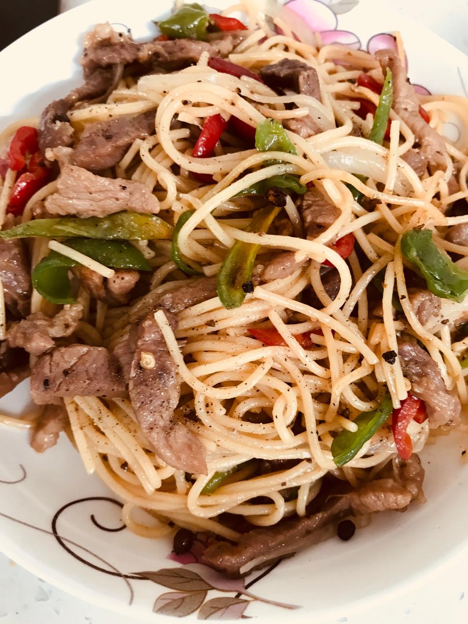 黑椒牛柳意面