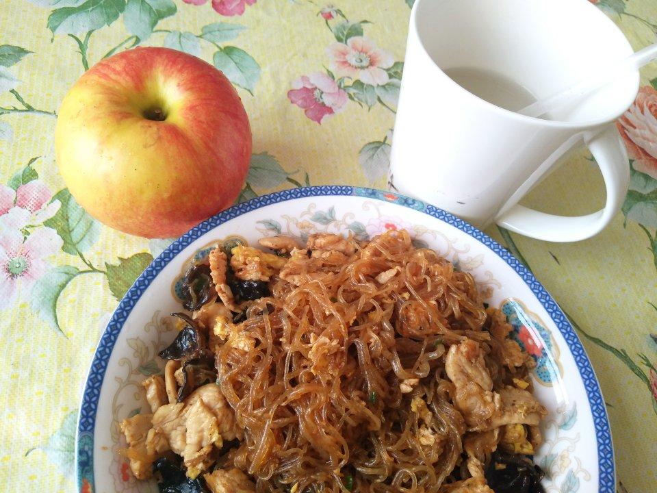 鸡蛋炒米粉，正确泡发干米粉，不碎、不坨、不粘锅、口感Q弹