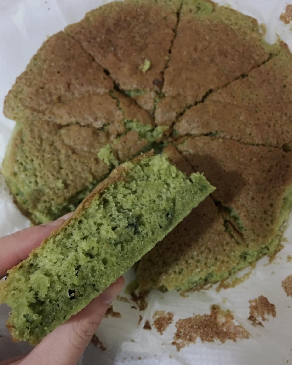 基础全蛋海绵蛋糕（内附可能是最详细的海绵蛋糕失败原因分析）