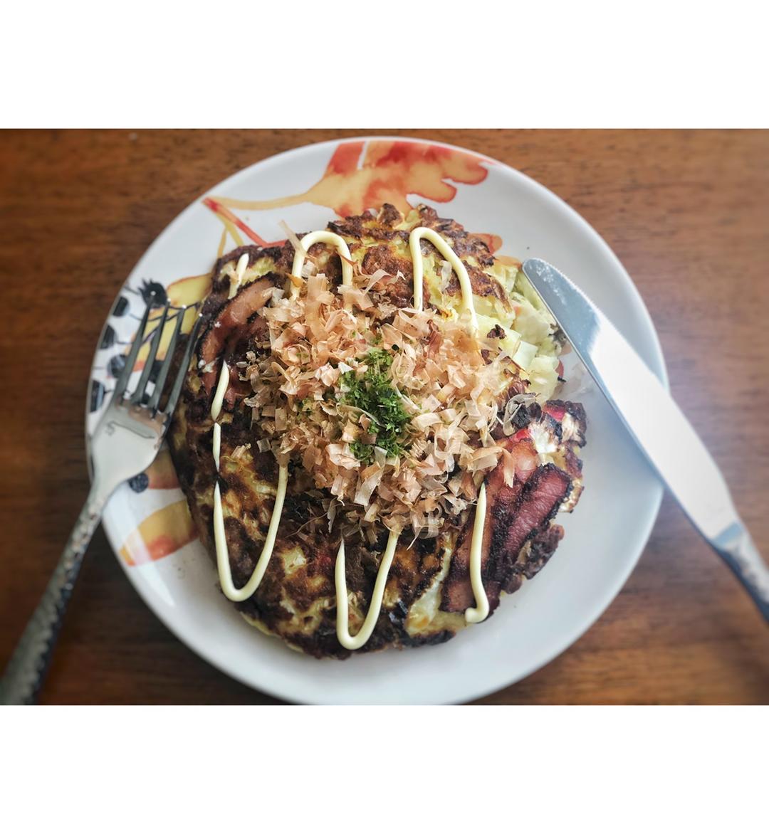 （一人食）Okonomiyaki お好み焼き（搬运自：Just one cookbook）