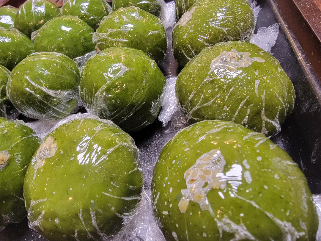 超详细艾草青团(咸蛋黄肉松馅）