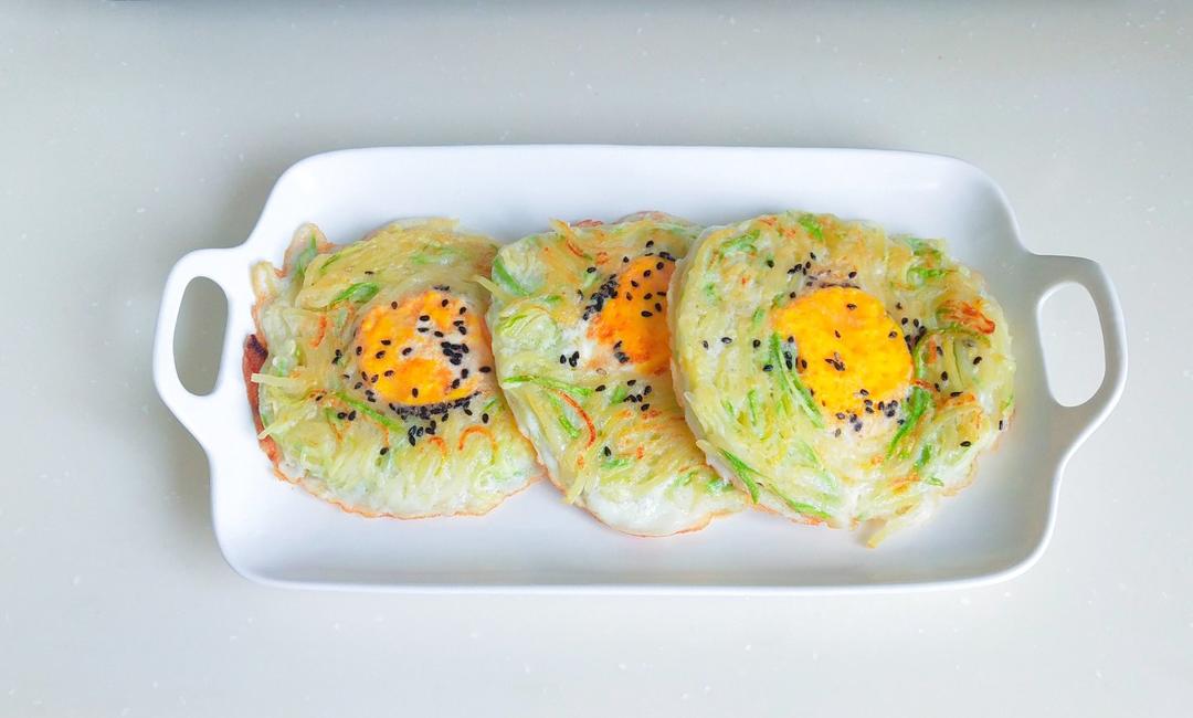 土豆丝鸟巢鸡蛋饼