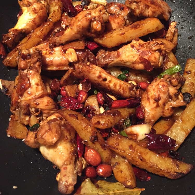 vivg做的干锅香辣鸡翅